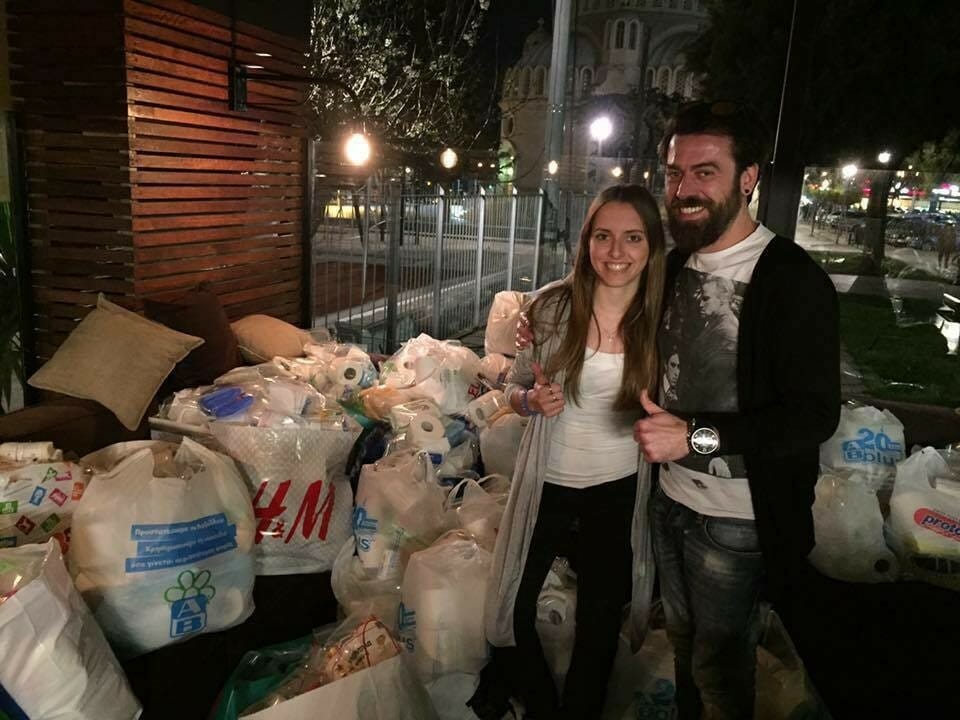 Alkisti Macrynikola and Apostolos Balatsouras, assistant manager of Vivartia - FLOCAFE coffee shop, which hosted a hygiene kit packing project in partnership with Ethelon.