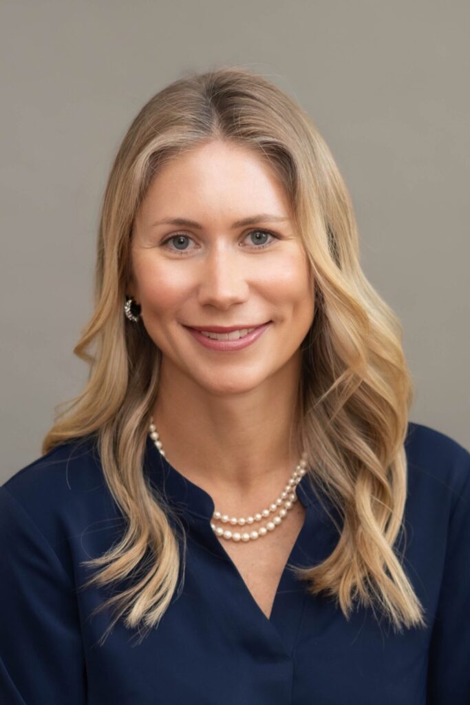 Portrait of Kristen Kaplan, Chief Global Corporate Strategy Officer at Points of Light.