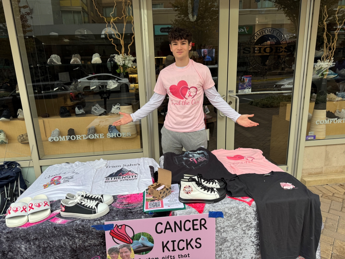 THIS TEEN USES VOLUNTEERISM TO HONOR HIS MOM 