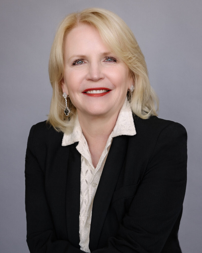 Portrait of Laura Stein, Executive Vice President, Corporate & Legal Affairs, General Counsel and Corporate Secretary at Mondelēz International.